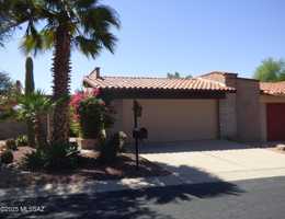 featured image of 8583 N Calle Tioga