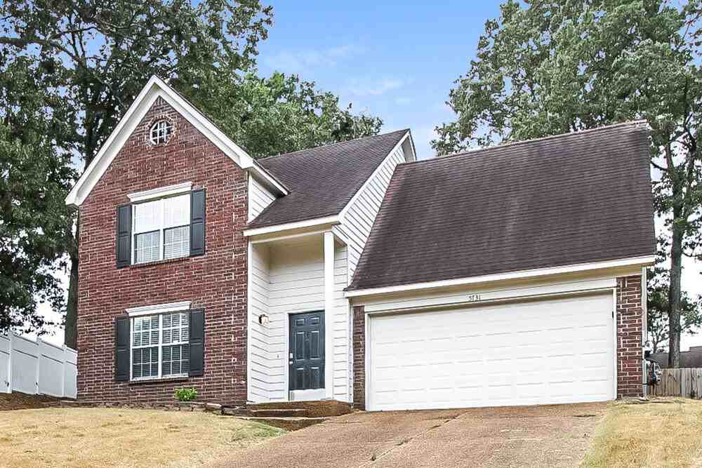 5731 Riverhead Ave - Photo 5 of 17