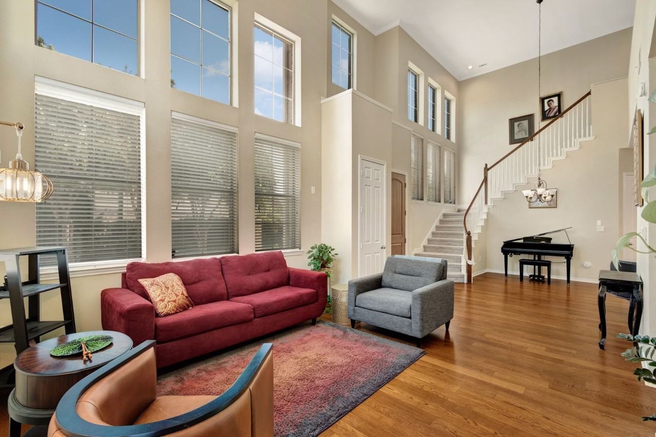 2107 Reflection Pointe - Photo 6 of 19