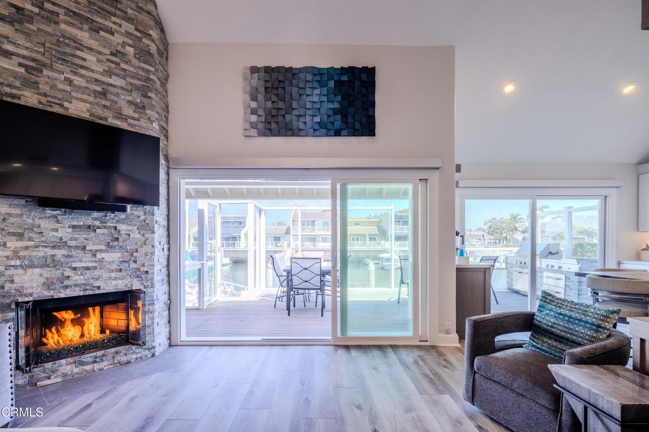 4511 Gateshead Bay - Photo 2 of 36