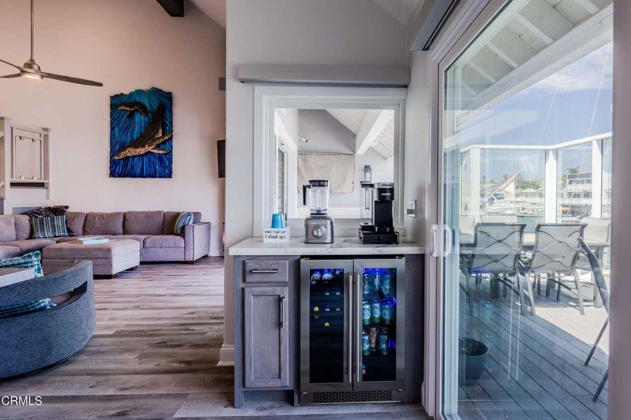 4511 Gateshead Bay - Photo 5 of 36