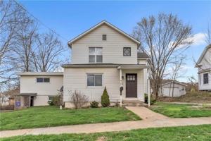 featured image of 221 Van Buren St Apt A #Apt A