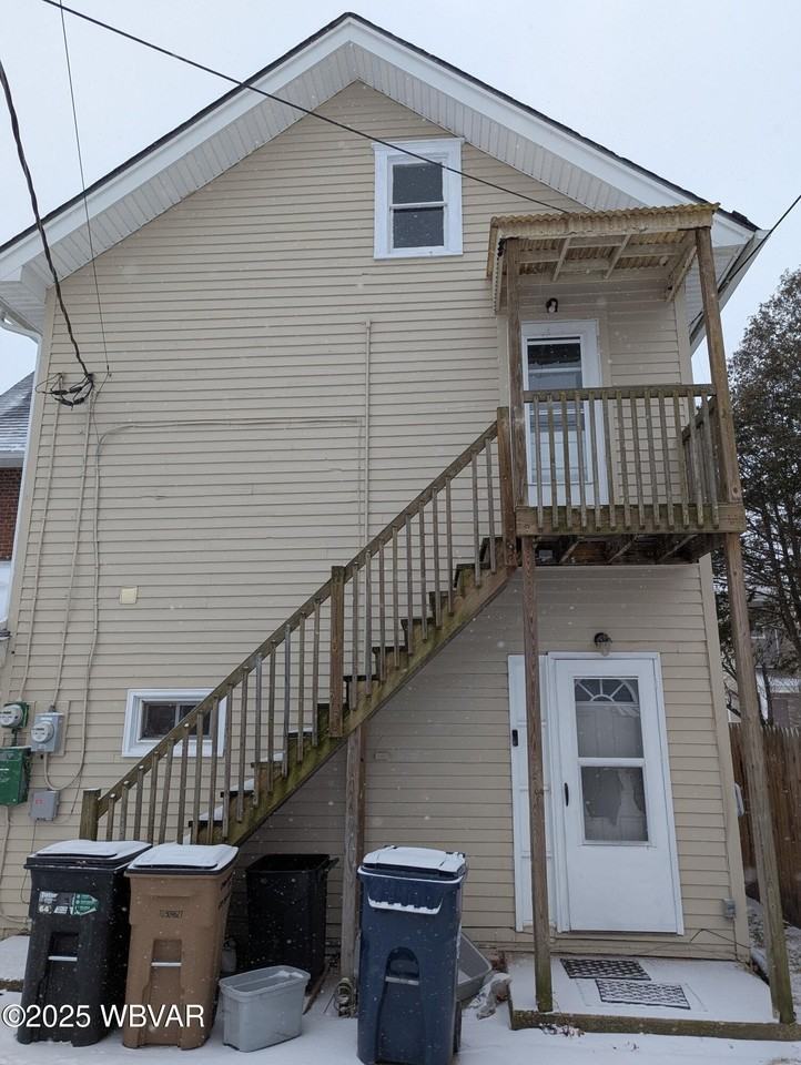 1612 Memorial Avenue #2ndFL - Photo 2 of 17