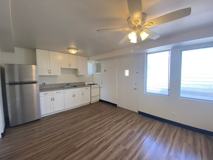 t2006rt - Photo 1 of 1