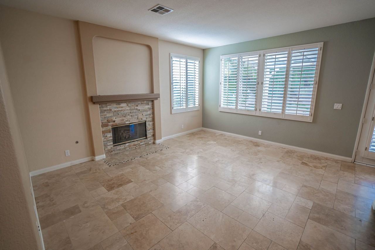 27502 Berkshire Hills Pl - Photo 3 of 30