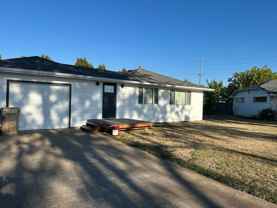 3505 Circle Dr Se - Photo 1 of 1