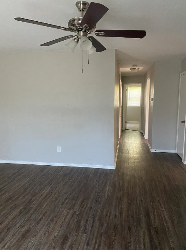 400 Nw 84th St - Photo 6 of 24