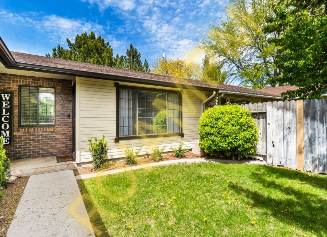 2165 Falls Ave E - Photo 3 of 13