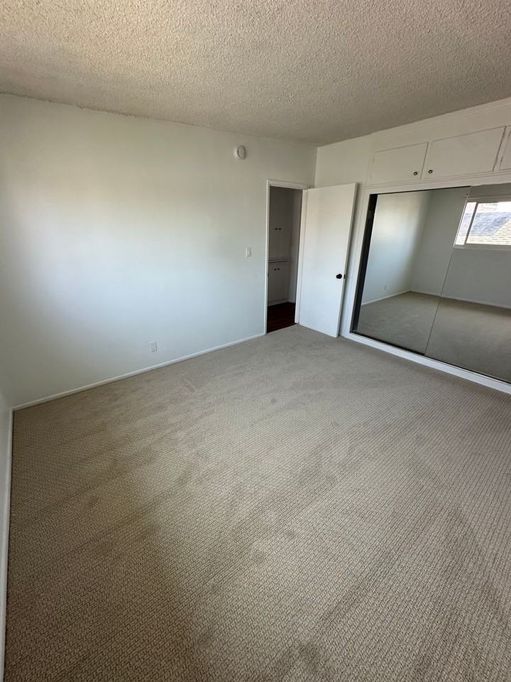 Artesia - Photo 6 of 8