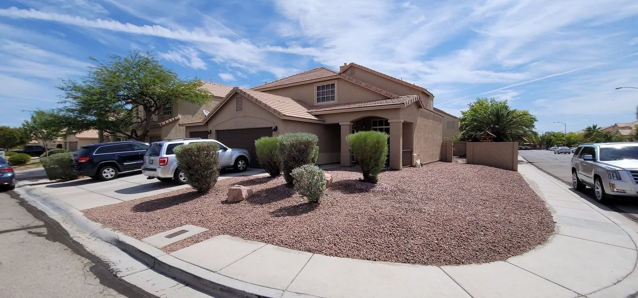 9482 Lightning Bay Ct - Photo 3 of 46