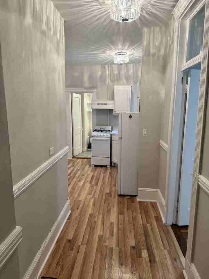 41 Hemenway St #19 - Photo 3 of 25