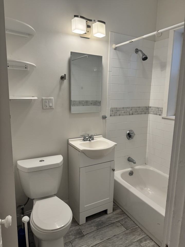 41 Hemenway St #19 - Photo 5 of 25
