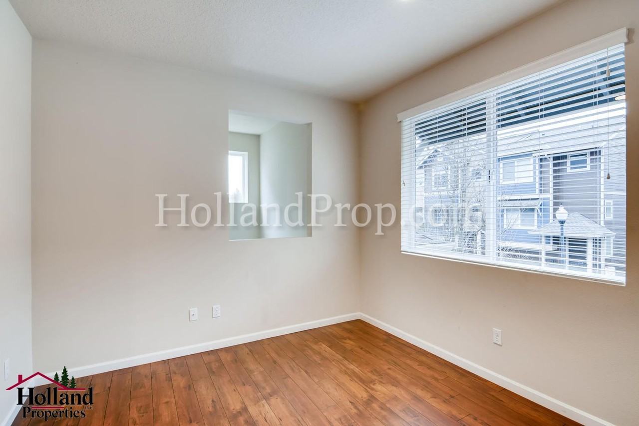 10449 Ne Avery Way - Photo 6 of 28