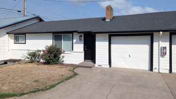 featured image of 666 Hawthorne Ave Ne