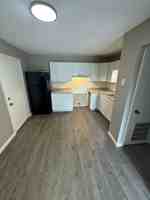 featured image of 880 S Liberty St