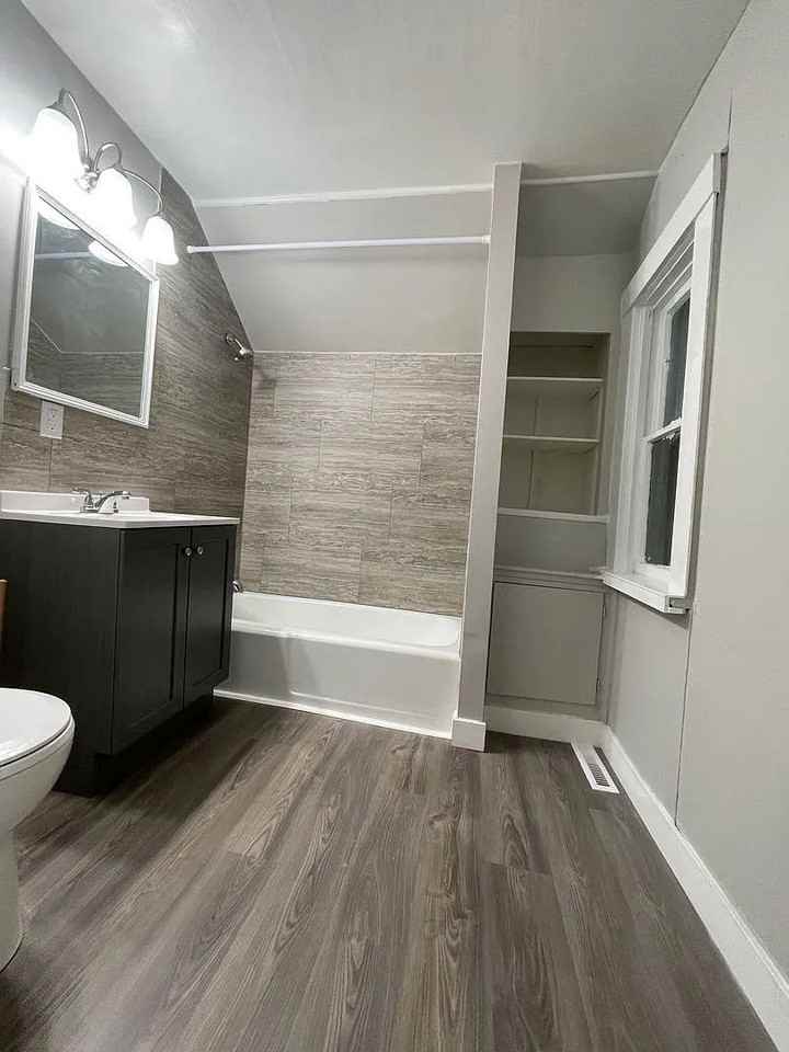 1002 8th St S - Photo 6 of 9