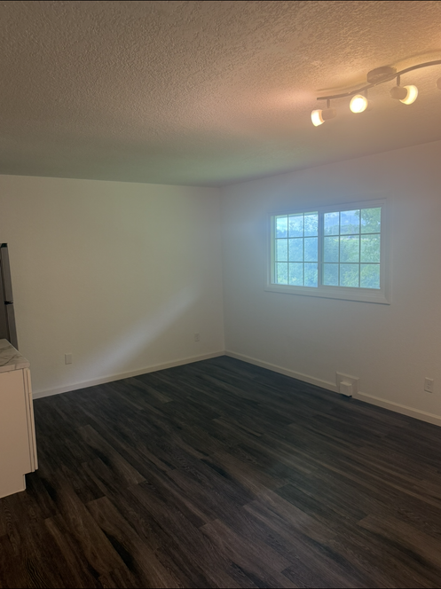 1416 Gilbert Charles City - Photo 2 of 8