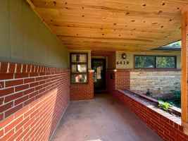 featured image of 6419 E Claytonia St