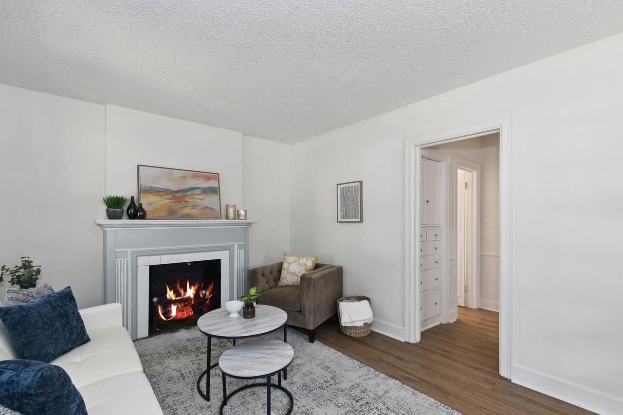 1002 North Coolidge Avenue - Photo 3 of 37