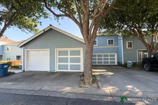 319 Barbara Ln - Photo 1 of 1
