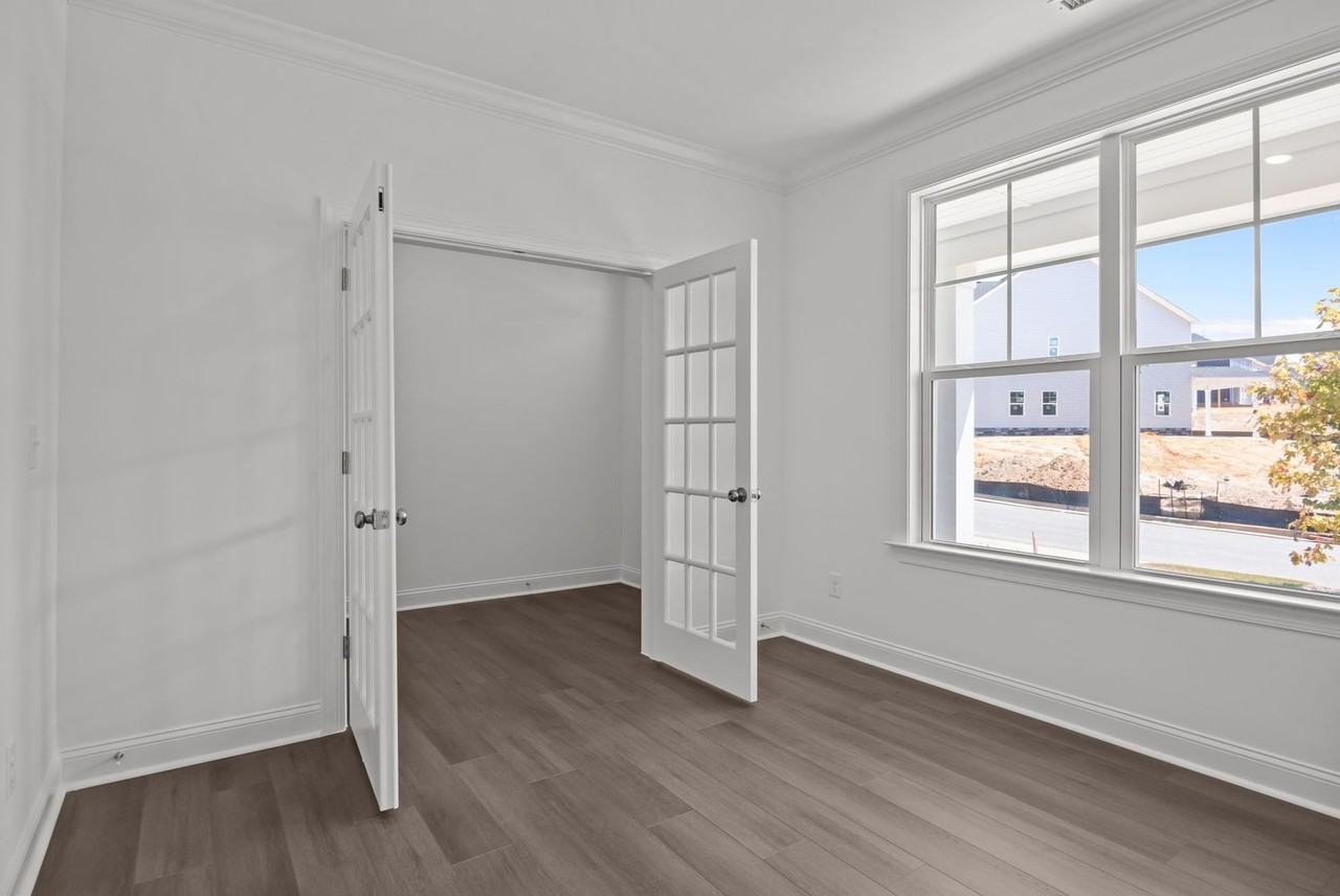 1705 Goldfinch Perch Ln - Photo 5 of 50