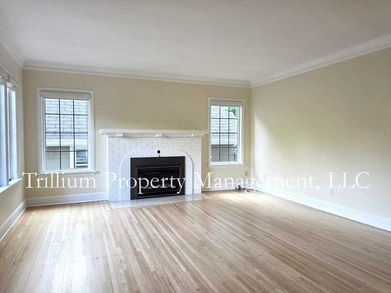 2665 Sw Brae Mar Ct - Photo 2 of 33