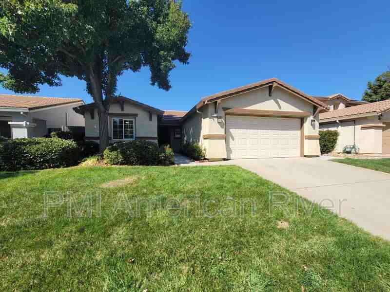 4578 Excelsior Rd - Photo 2 of 20