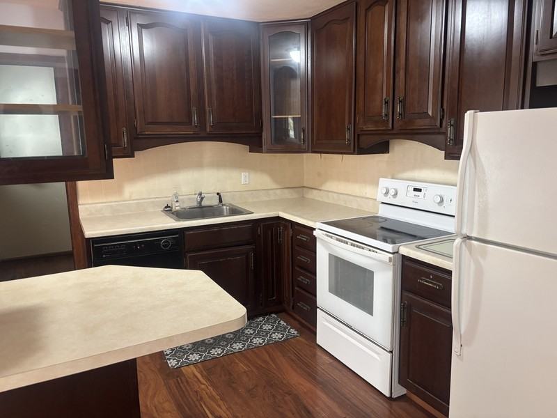 269 Jacolyn Dr Nw - Photo 2 of 11