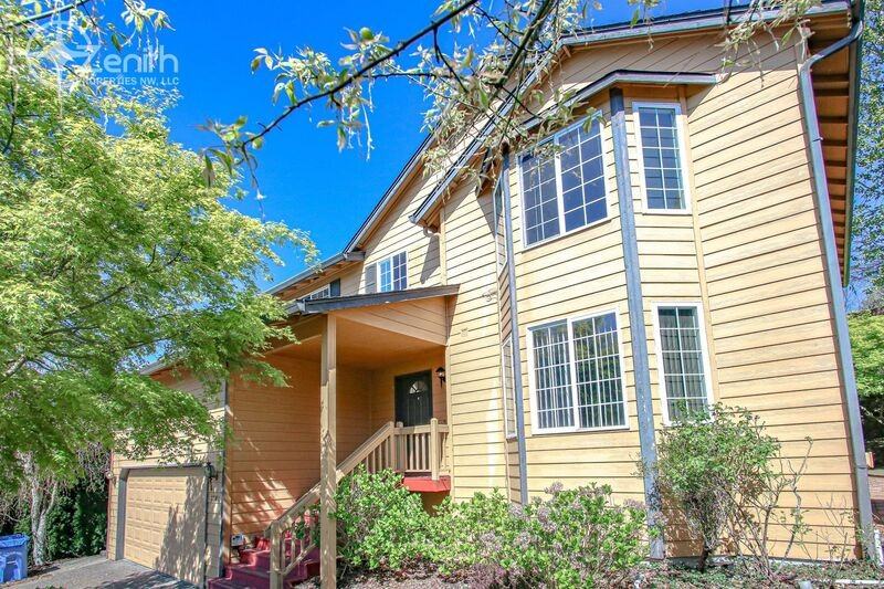 3907 Southeast Sunrise Drive