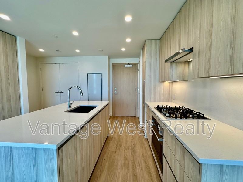 1626 Water St Null - Photo 4 of 26