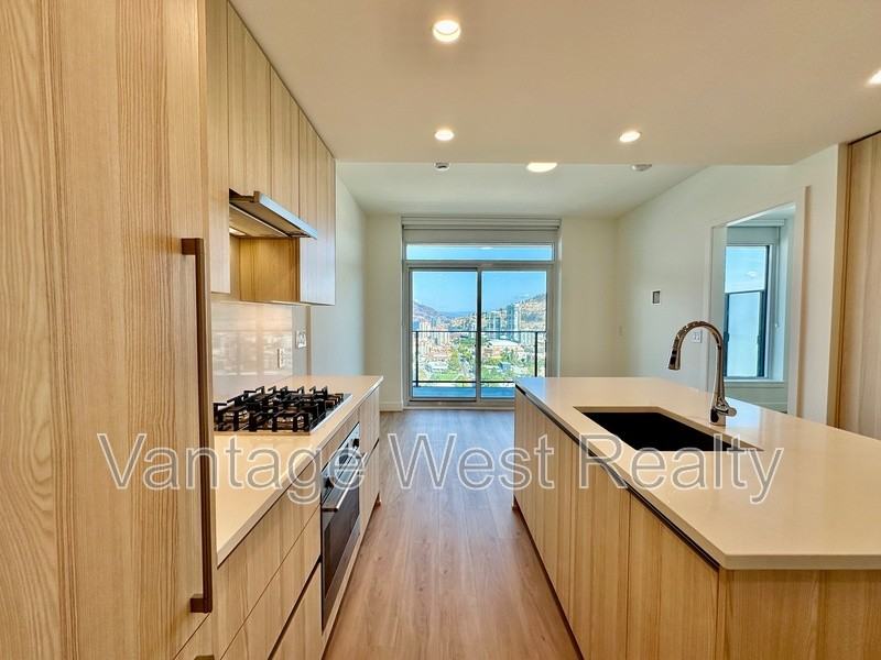 1626 Water St Null - Photo 5 of 26