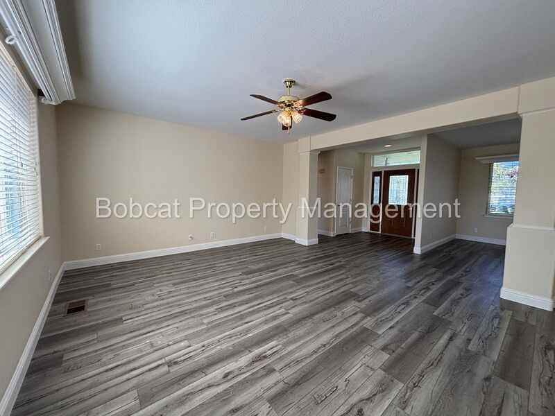 2963 Hot Springs Rd - Photo 4 of 50