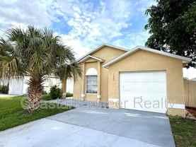 1002 Golfside Ct - Photo 1 of 1