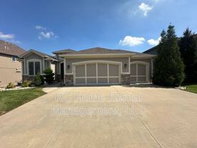 4513 Nw Sienna Rdg - Photo 1 of 1