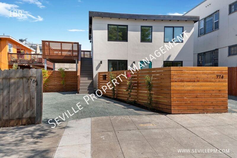 776 61st St - Photo 3 of 22