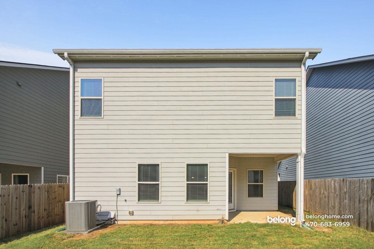 187 Bryon Ln - Photo 4 of 19