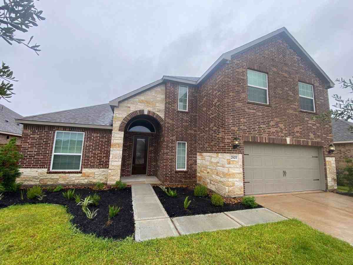 2925 Floating Barque Dr - Photo 2 of 10