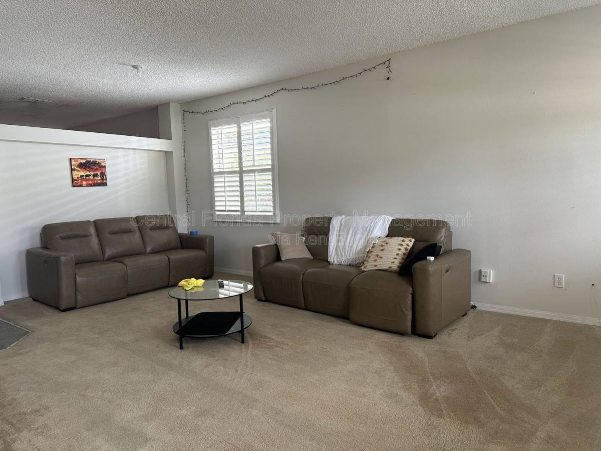 14644 Kristenright Ln - Photo 2 of 10