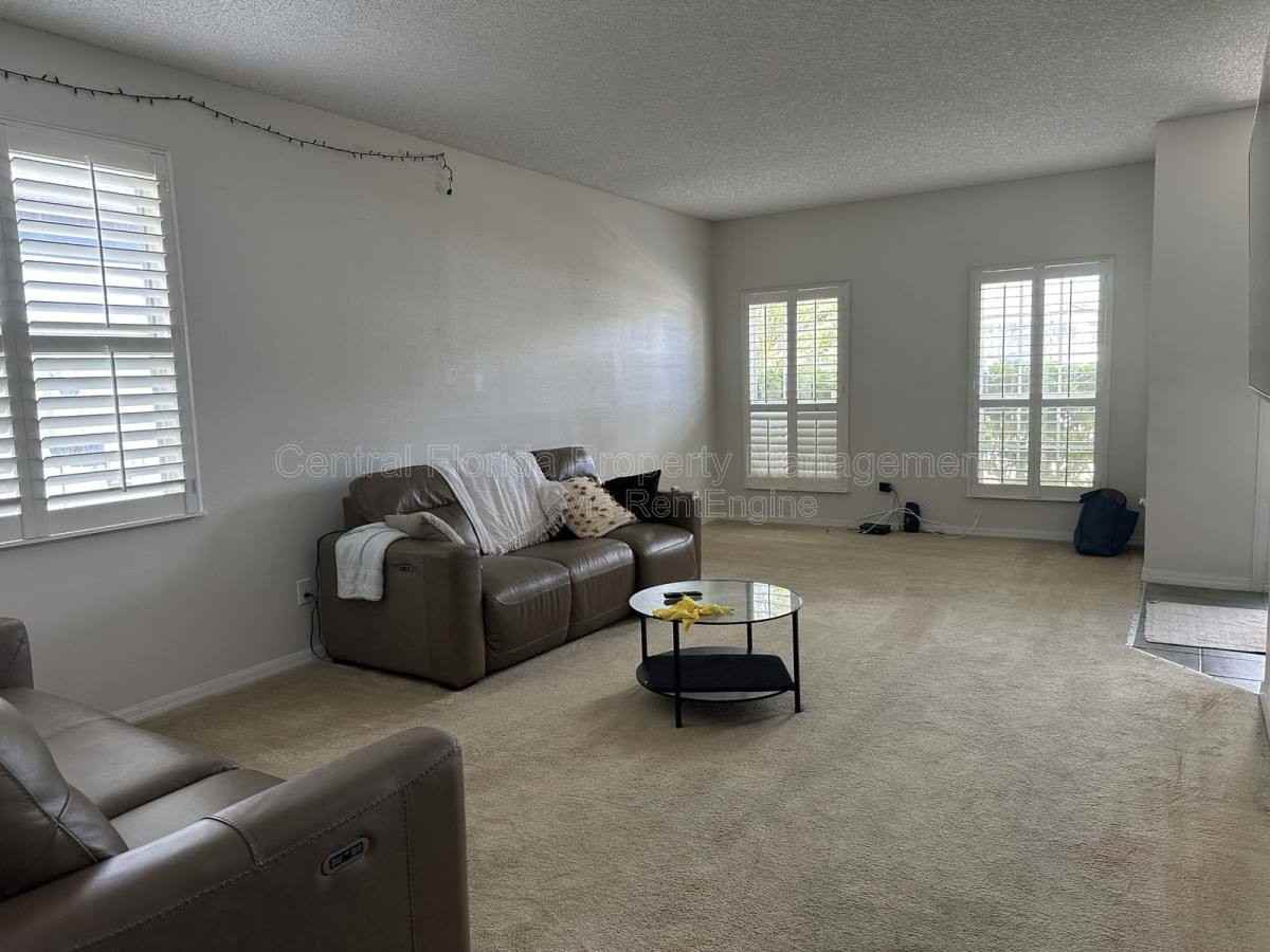 14644 Kristenright Ln - Photo 3 of 10