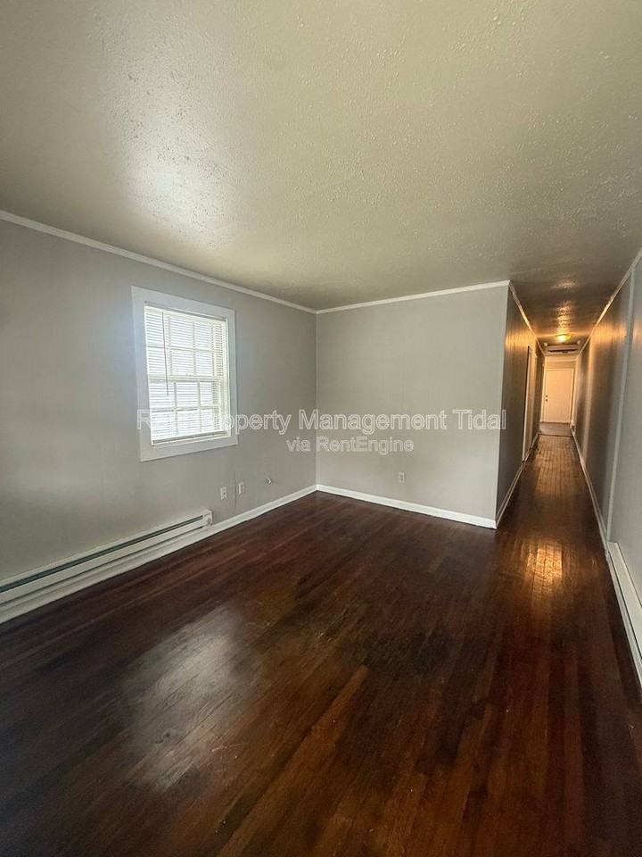 511 Randolph Rd #A - Photo 3 of 10