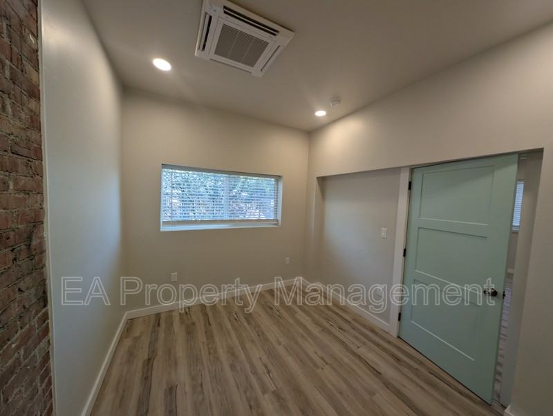 816 1/2 13th St Nw - Photo 5 of 16