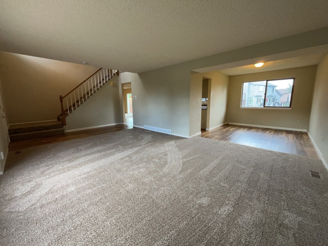 2170 Wickes Rd - Photo 2 of 17