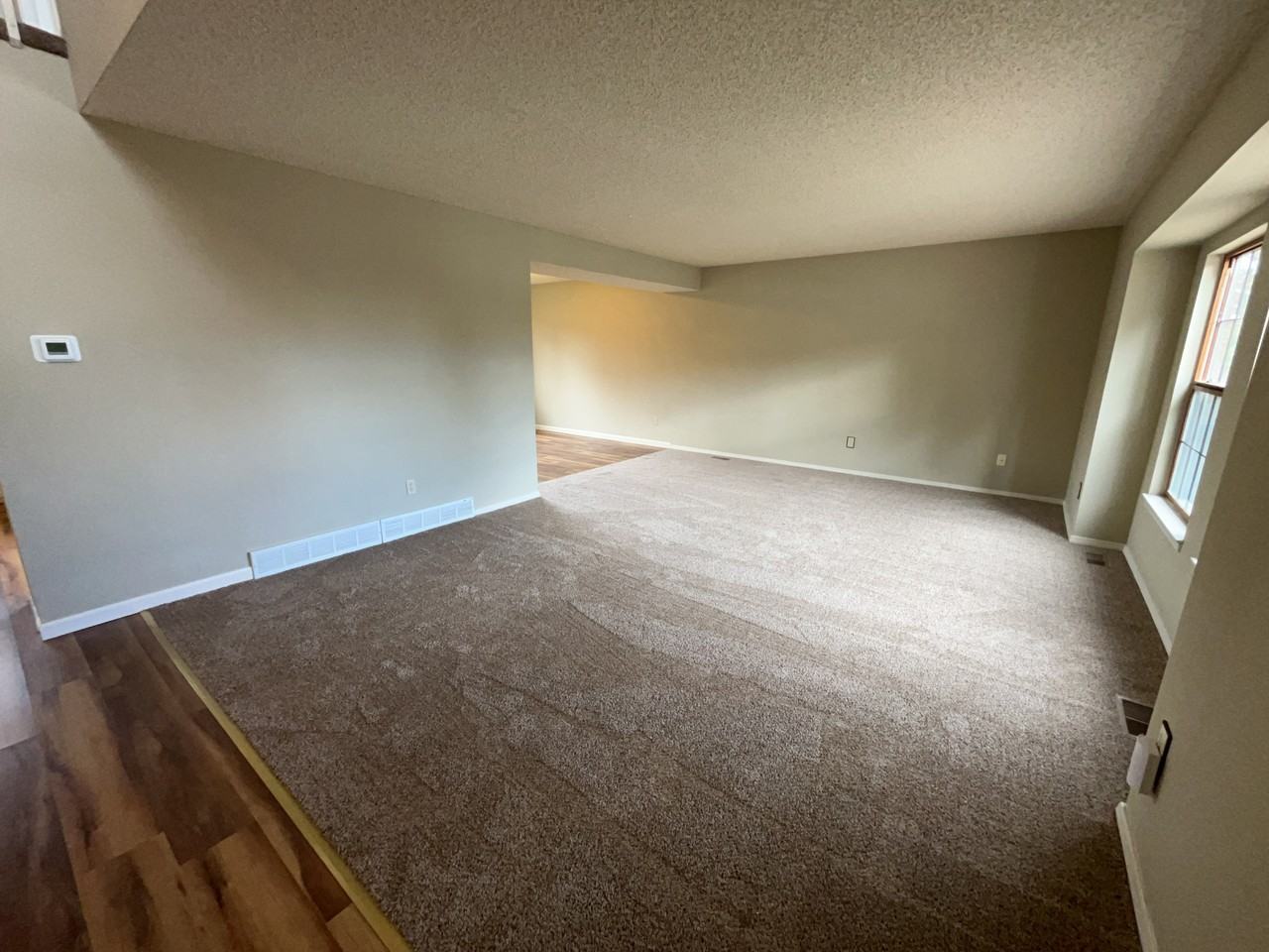 2170 Wickes Rd - Photo 3 of 17