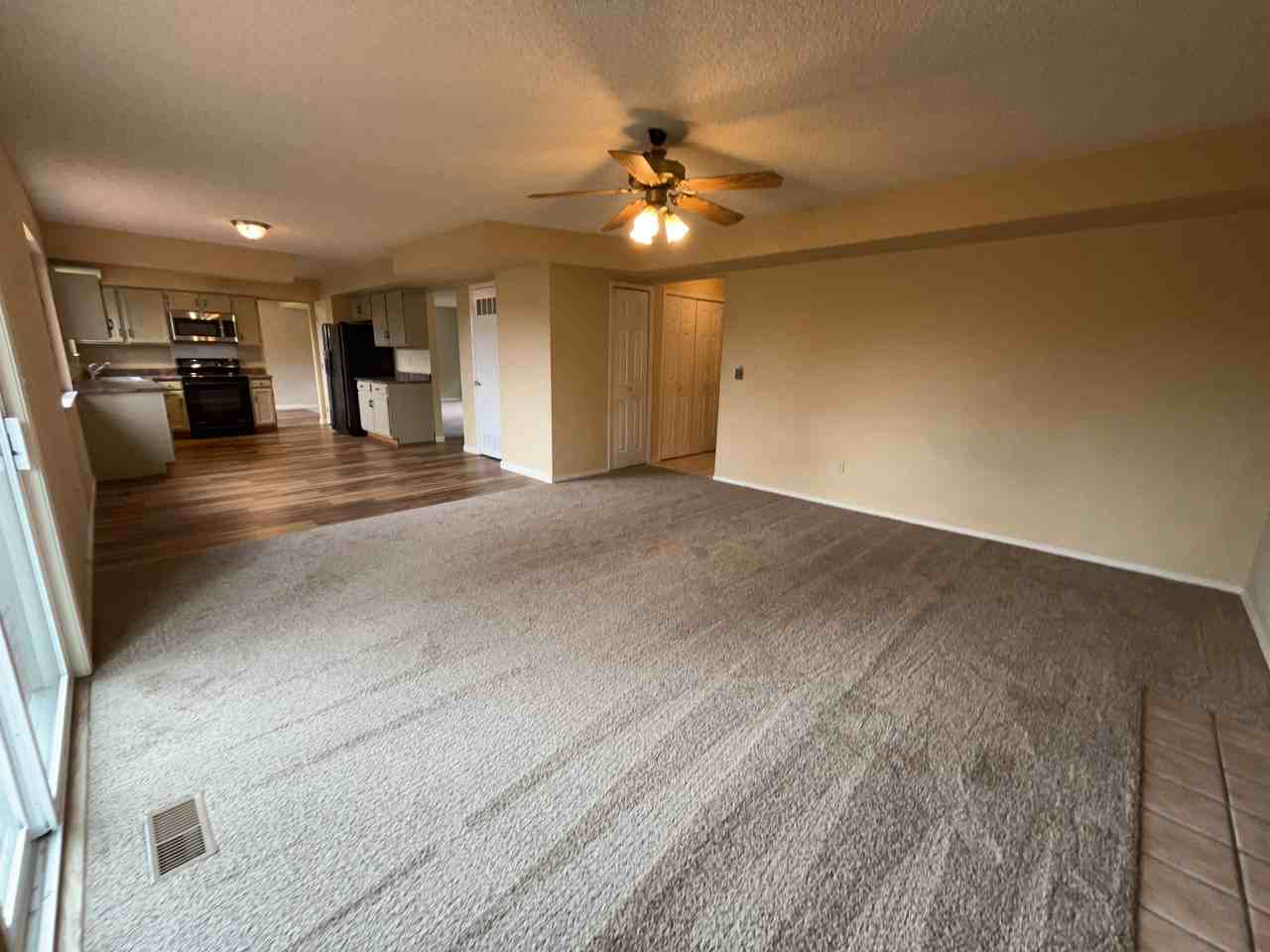 2170 Wickes Rd - Photo 6 of 17