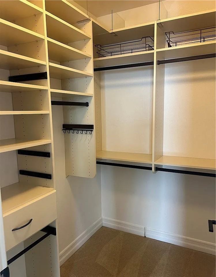 525 11Th Ave - Photo 3 of 15