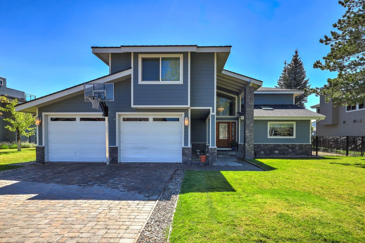 10276 Beach Dr - Photo 2 of 20