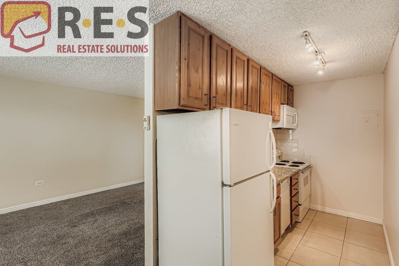 1045 N Pennsylvania St #703 - Photo 7 of 24