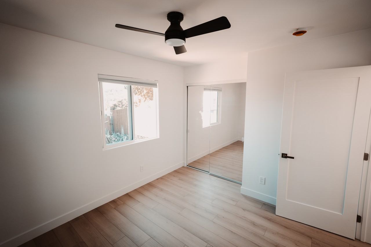 5263 Tipton Street - Photo 7 of 22