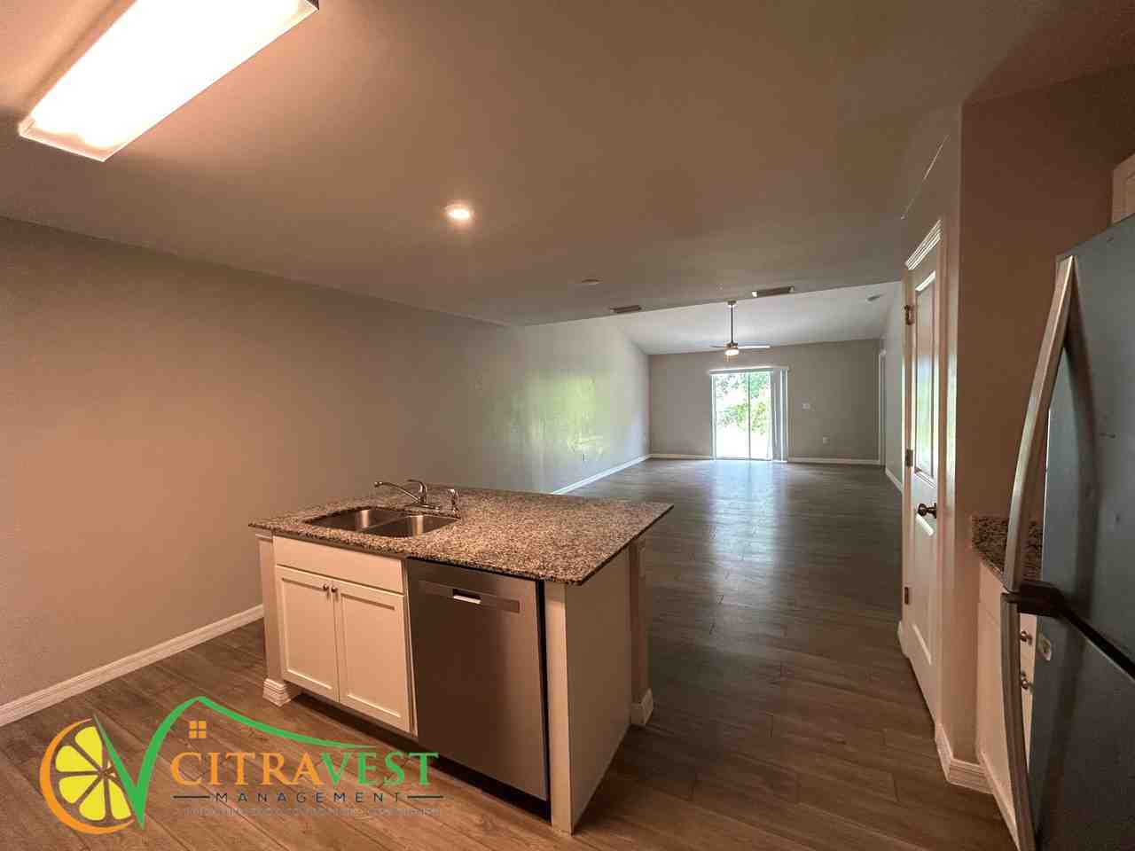 9047 Aegean Cir - Photo 4 of 16