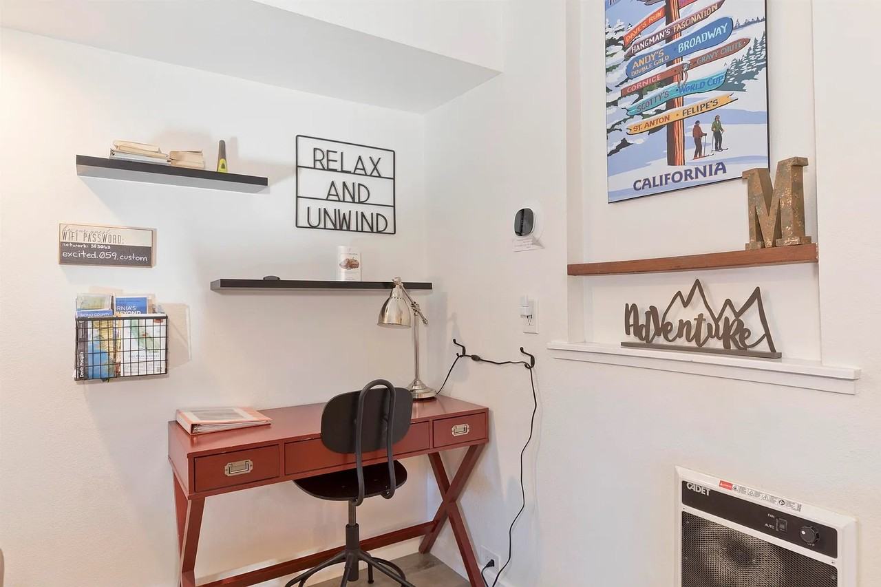 152 Viewpoint Rd - Photo 2 of 14